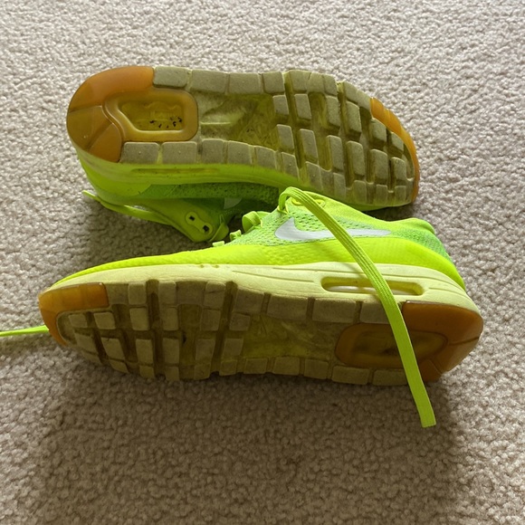 Lime Green Nike Air Max 1 US Size 10 - - Picture 8 of 10